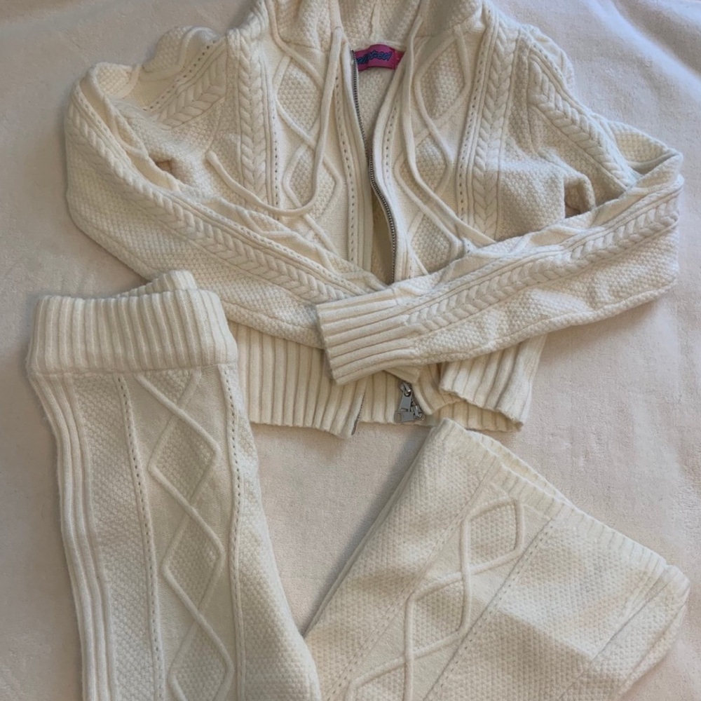 Edikted Ivory Cable Knit Hoodie Set